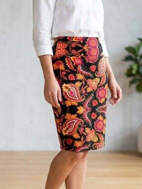LuLaRoe Floral Bodycon Pencil Skirt Women’s S Black Stretch Pull On